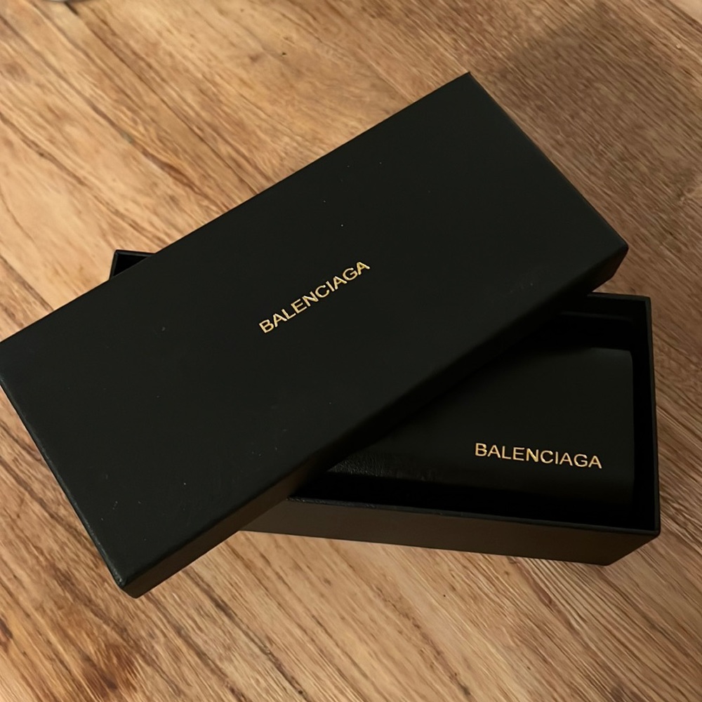 Balenciaga Sunglass Box+ Case